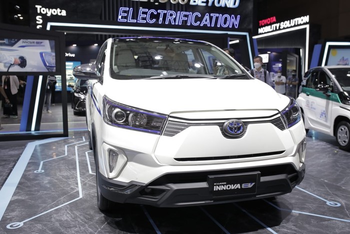 Nilai Jual Innova Listrik Capai Rp 1,1 Miliar, Begini Tanggapan Toyota