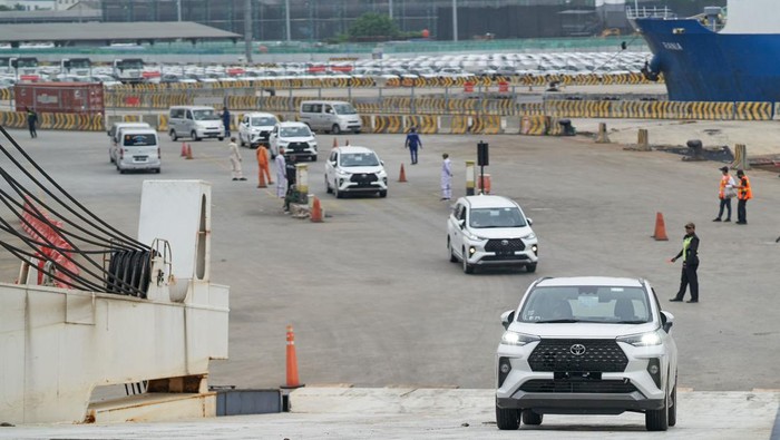 Toyota Indonesia Sukses Kirim 177 Ribu Mobil ke Mancanegara dalam 8 Bulan Pertama 2024